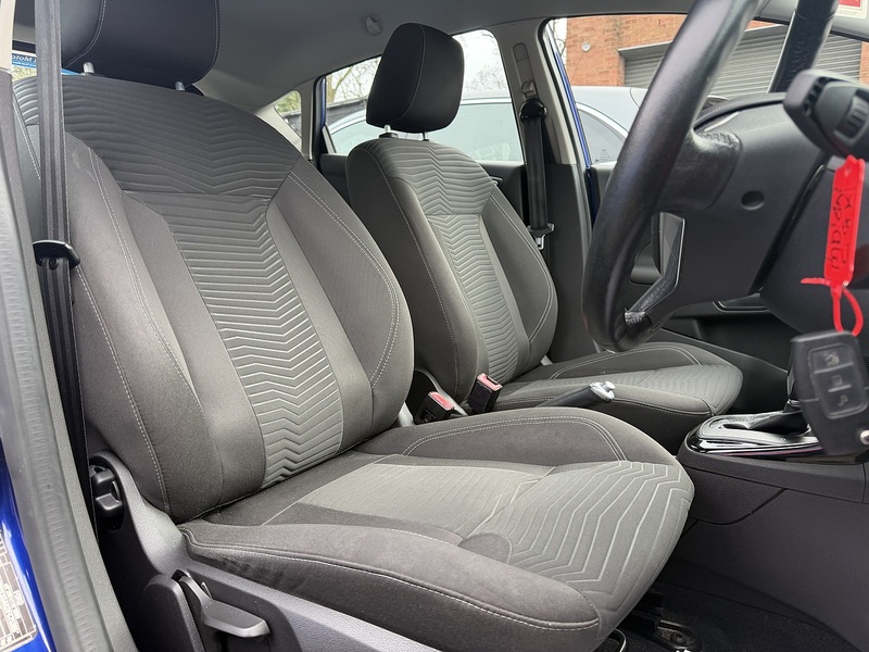 Ford Fiesta 1.0T EcoBoost Zetec Hatchback 5dr Petrol Powershift Euro 5 (100 ps) - U2375