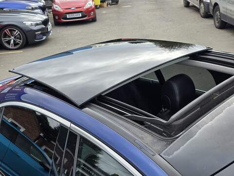 Mercedes-Benz C Class 2.0 C350e 6.4kWh Sport (Premium Plus) Saloon 4dr Petrol Plug-in Hybrid G-Tronic+ Euro 6 (s/s) (293 - U2376