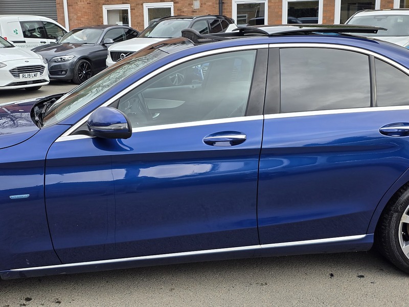 Mercedes-Benz C Class 2.0 C350e 6.4kWh Sport (Premium Plus) Saloon 4dr Petrol Plug-in Hybrid G-Tronic+ Euro 6 (s/s) (293 - U2376