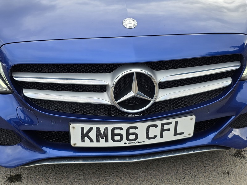 Mercedes-Benz C Class 2.0 C350e 6.4kWh Sport (Premium Plus) Saloon 4dr Petrol Plug-in Hybrid G-Tronic+ Euro 6 (s/s) (293 - U2376