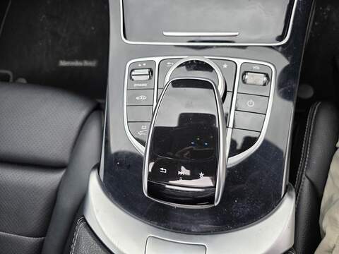 Mercedes-Benz C Class 2.0 C350e 6.4kWh Sport (Premium Plus) Saloon 4dr Petrol Plug-in Hybrid G-Tronic+ Euro 6 (s/s) (293 - U2376