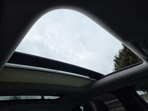 Mercedes-Benz C Class 2.0 C350e 6.4kWh Sport (Premium Plus) Saloon 4dr Petrol Plug-in Hybrid G-Tronic+ Euro 6 (s/s) (293 - U2376