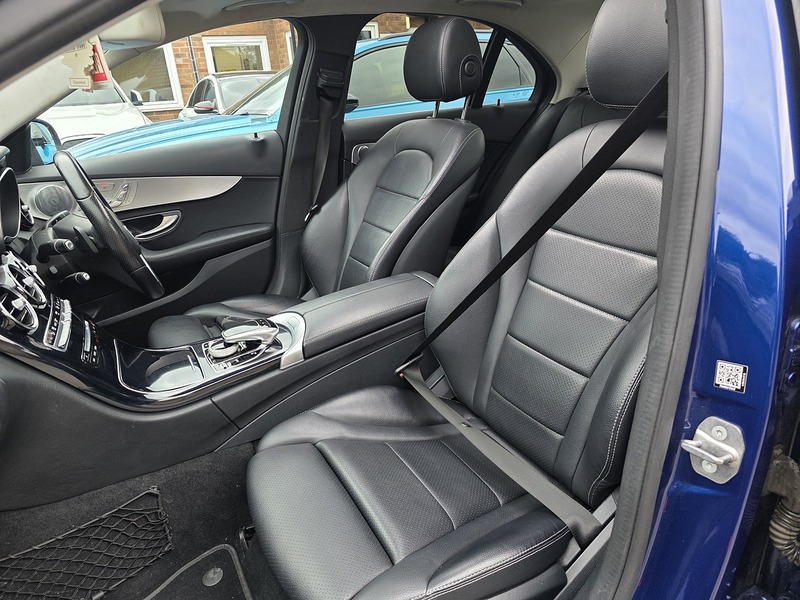 Mercedes-Benz C Class 2.0 C350e 6.4kWh Sport (Premium Plus) Saloon 4dr Petrol Plug-in Hybrid G-Tronic+ Euro 6 (s/s) (293 - U2376