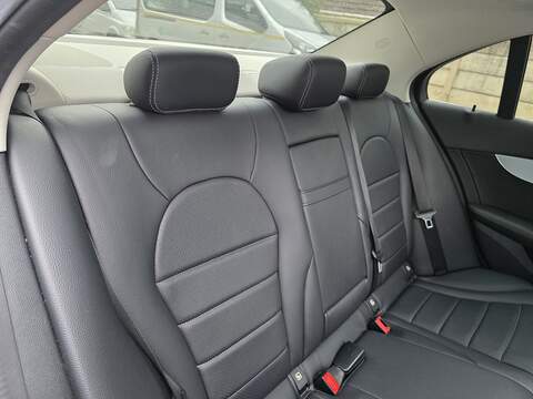 Mercedes-Benz C Class 2.0 C350e 6.4kWh Sport (Premium Plus) Saloon 4dr Petrol Plug-in Hybrid G-Tronic+ Euro 6 (s/s) (293 - U2376