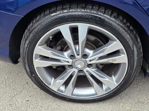 Mercedes-Benz C Class 2.0 C350e 6.4kWh Sport (Premium Plus) Saloon 4dr Petrol Plug-in Hybrid G-Tronic+ Euro 6 (s/s) (293 - U2376