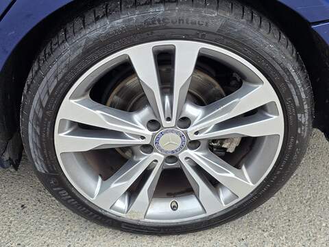 Mercedes-Benz C Class 2.0 C350e 6.4kWh Sport (Premium Plus) Saloon 4dr Petrol Plug-in Hybrid G-Tronic+ Euro 6 (s/s) (293 - U2376