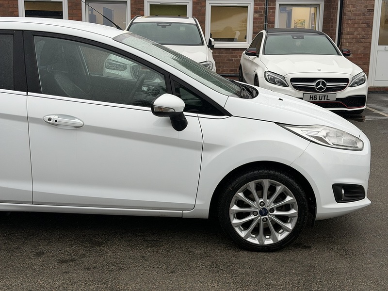 Ford Fiesta 1.0T EcoBoost Titanium X Hatchback 5dr Petrol Powershift Euro 6 (100 ps) - U2377