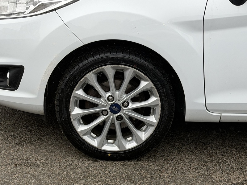 Ford Fiesta 1.0T EcoBoost Titanium X Hatchback 5dr Petrol Powershift Euro 6 (100 ps) - U2377