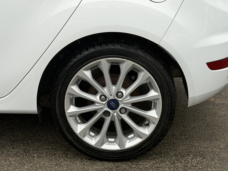 Ford Fiesta 1.0T EcoBoost Titanium X Hatchback 5dr Petrol Powershift Euro 6 (100 ps) - U2377