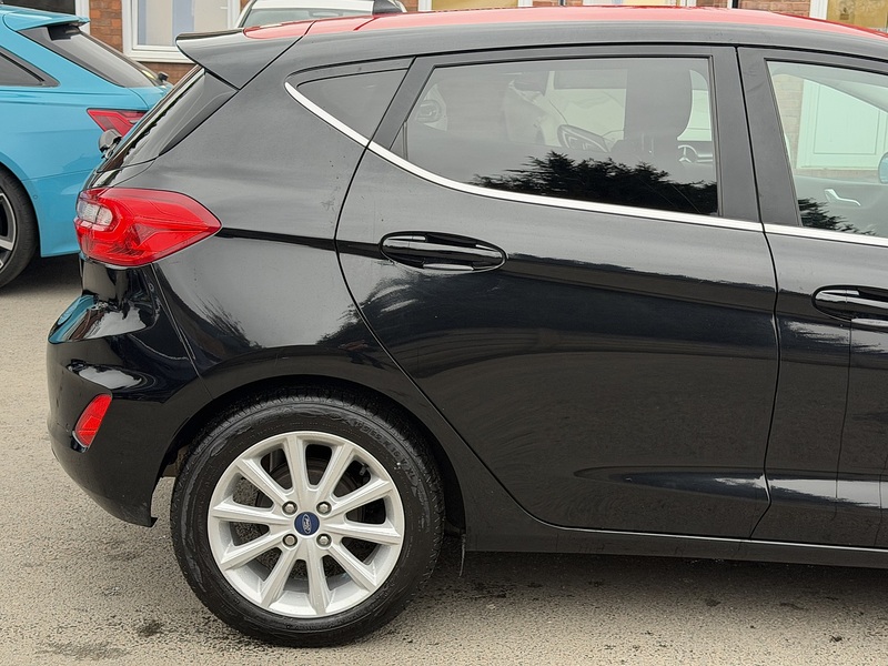 Ford Fiesta 1.0T EcoBoost Titanium Hatchback 5dr Petrol Auto Euro 6 (s/s) (100 ps) - U2378
