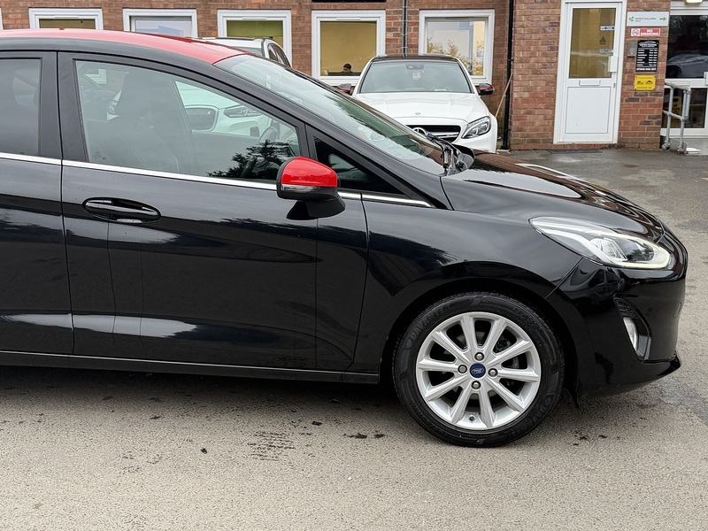 Ford Fiesta 1.0T EcoBoost Titanium Hatchback 5dr Petrol Auto Euro 6 (s/s) (100 ps) - U2378