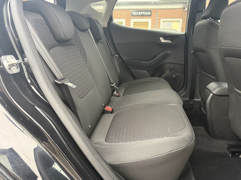 Ford Fiesta 1.0T EcoBoost Titanium Hatchback 5dr Petrol Auto Euro 6 (s/s) (100 ps) - U2378