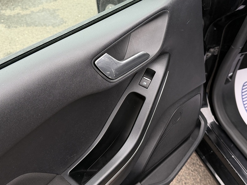 Ford Fiesta 1.0T EcoBoost Titanium Hatchback 5dr Petrol Auto Euro 6 (s/s) (100 ps) - U2378