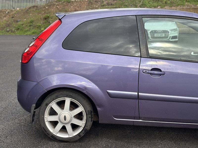 Ford Fiesta 1.25 Zetec Climate Hatchback 3dr Petrol Manual (142 g/km, 74 bhp) - U2379
