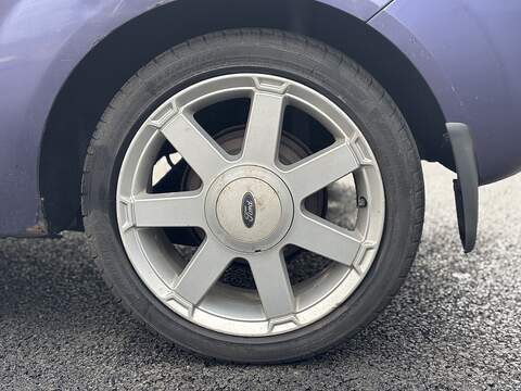 Ford Fiesta 1.25 Zetec Climate Hatchback 3dr Petrol Manual (142 g/km, 74 bhp) - U2379