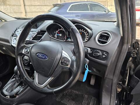 Ford Fiesta 1.0T EcoBoost Titanium Hatchback 5dr Petrol Powershift Euro 6 (100 ps) - U2381