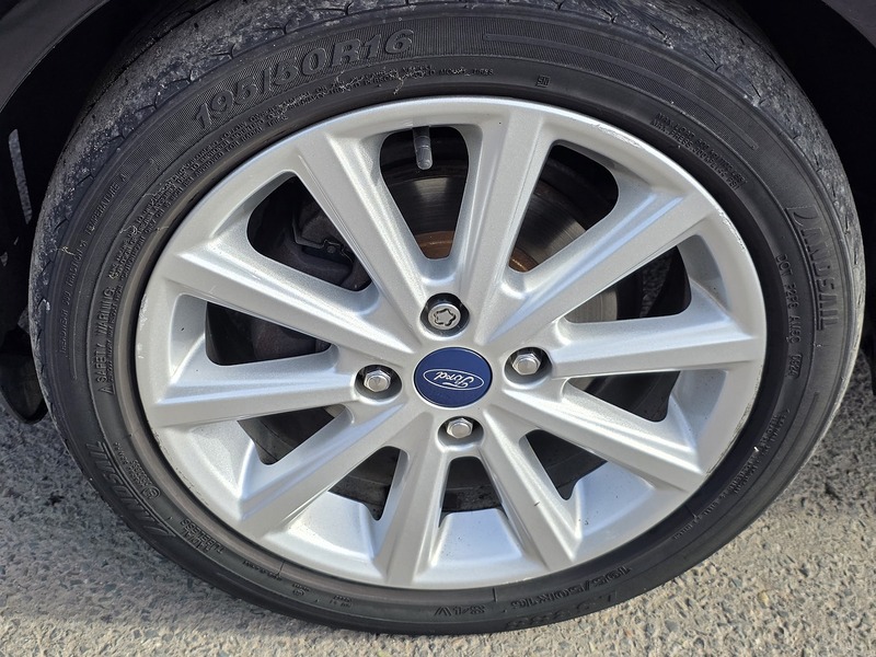 Ford Fiesta 1.0T EcoBoost Titanium Hatchback 5dr Petrol Powershift Euro 6 (100 ps) - U2381