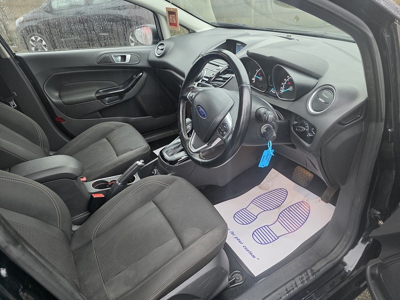 Ford Fiesta 1.0T EcoBoost Titanium Hatchback 5dr Petrol Powershift Euro 6 (100 ps) - U2381