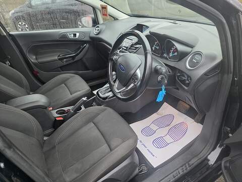 Ford Fiesta 1.0T EcoBoost Titanium Hatchback 5dr Petrol Powershift Euro 6 (100 ps) - U2381