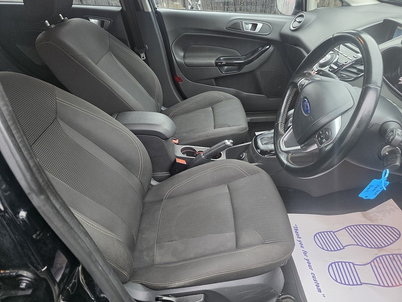 Ford Fiesta 1.0T EcoBoost Titanium Hatchback 5dr Petrol Powershift Euro 6 (100 ps) - U2381