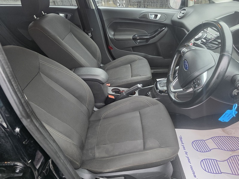 Ford Fiesta 1.0T EcoBoost Titanium Hatchback 5dr Petrol Powershift Euro 6 (100 ps) - U2381