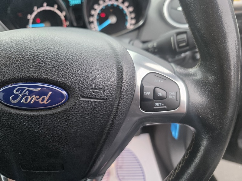 Ford Fiesta 1.0T EcoBoost Titanium Hatchback 5dr Petrol Powershift Euro 6 (100 ps) - U2381