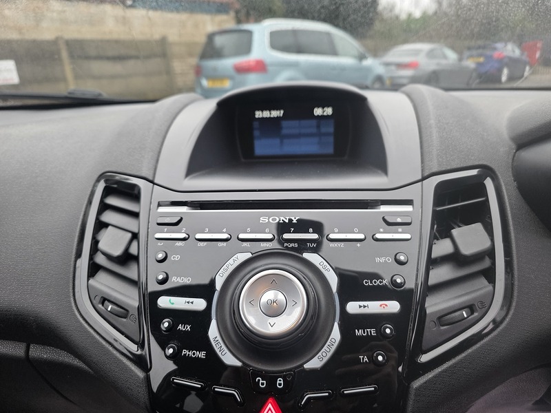 Ford Fiesta 1.0T EcoBoost Titanium Hatchback 5dr Petrol Powershift Euro 6 (100 ps) - U2381