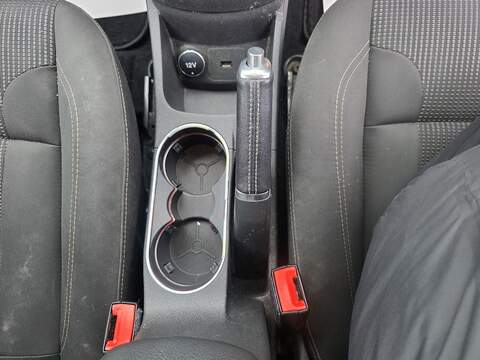 Ford Fiesta 1.0T EcoBoost Titanium Hatchback 5dr Petrol Powershift Euro 6 (100 ps) - U2381