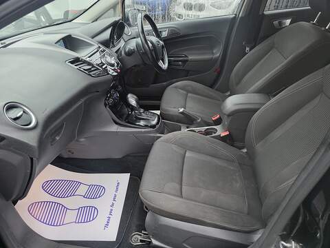 Ford Fiesta 1.0T EcoBoost Titanium Hatchback 5dr Petrol Powershift Euro 6 (100 ps) - U2381