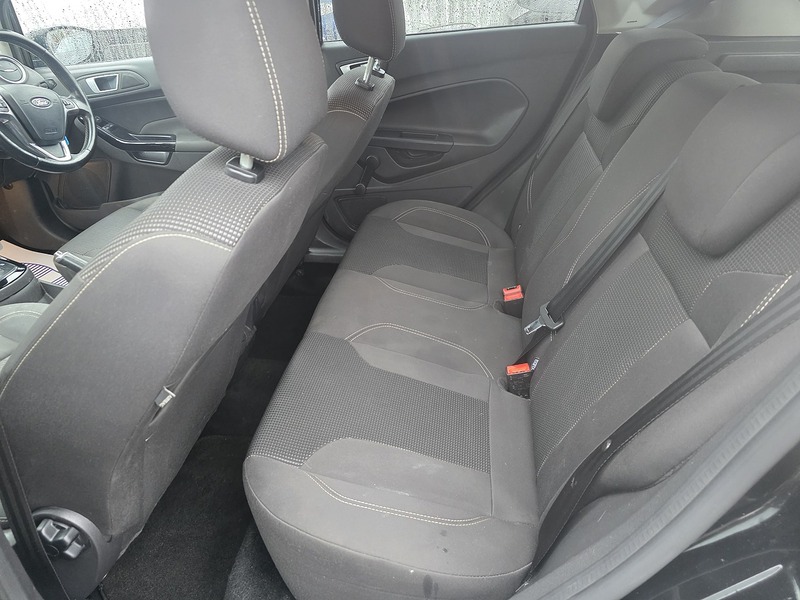 Ford Fiesta 1.0T EcoBoost Titanium Hatchback 5dr Petrol Powershift Euro 6 (100 ps) - U2381