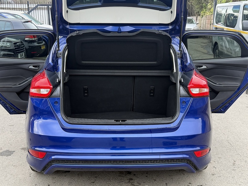 Ford Focus 1.0T EcoBoost Zetec S Hatchback 5dr Petrol Auto Euro 6 (s/s) (125 ps) - U2383