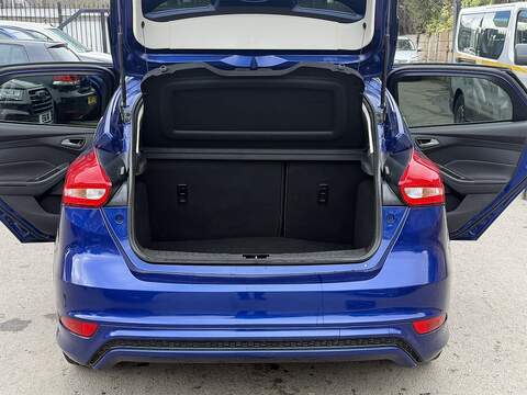 Ford Focus 1.0T EcoBoost Zetec S Hatchback 5dr Petrol Auto Euro 6 (s/s) (125 ps) - U2383