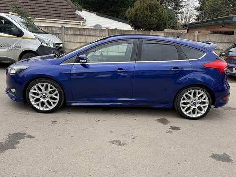 Ford Focus 1.0T EcoBoost Zetec S Hatchback 5dr Petrol Auto Euro 6 (s/s) (125 ps) - U2383