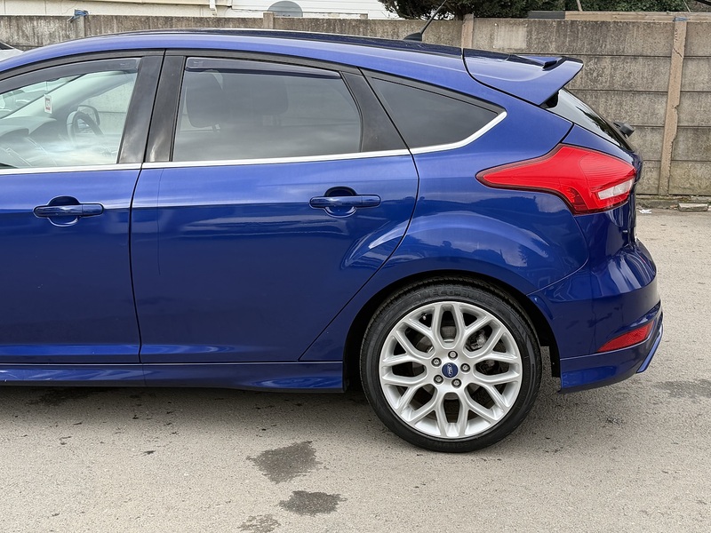Ford Focus 1.0T EcoBoost Zetec S Hatchback 5dr Petrol Auto Euro 6 (s/s) (125 ps) - U2383