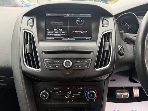 Ford Focus 1.0T EcoBoost Zetec S Hatchback 5dr Petrol Auto Euro 6 (s/s) (125 ps) - U2383