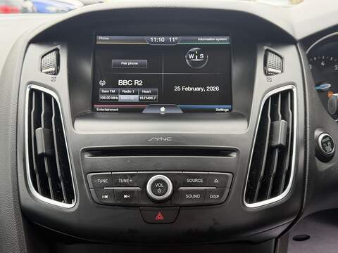 Ford Focus 1.0T EcoBoost Zetec S Hatchback 5dr Petrol Auto Euro 6 (s/s) (125 ps) - U2383