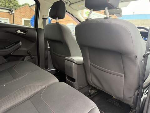 Ford Focus 1.0T EcoBoost Zetec S Hatchback 5dr Petrol Auto Euro 6 (s/s) (125 ps) - U2383