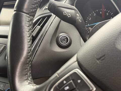 Ford Focus 1.0T EcoBoost Zetec S Hatchback 5dr Petrol Auto Euro 6 (s/s) (125 ps) - U2383