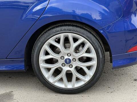 Ford Focus 1.0T EcoBoost Zetec S Hatchback 5dr Petrol Auto Euro 6 (s/s) (125 ps) - U2383