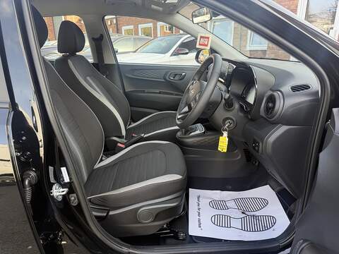 Hyundai i10 Advance - U2384