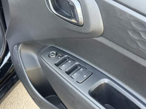 Hyundai i10 Advance - U2384