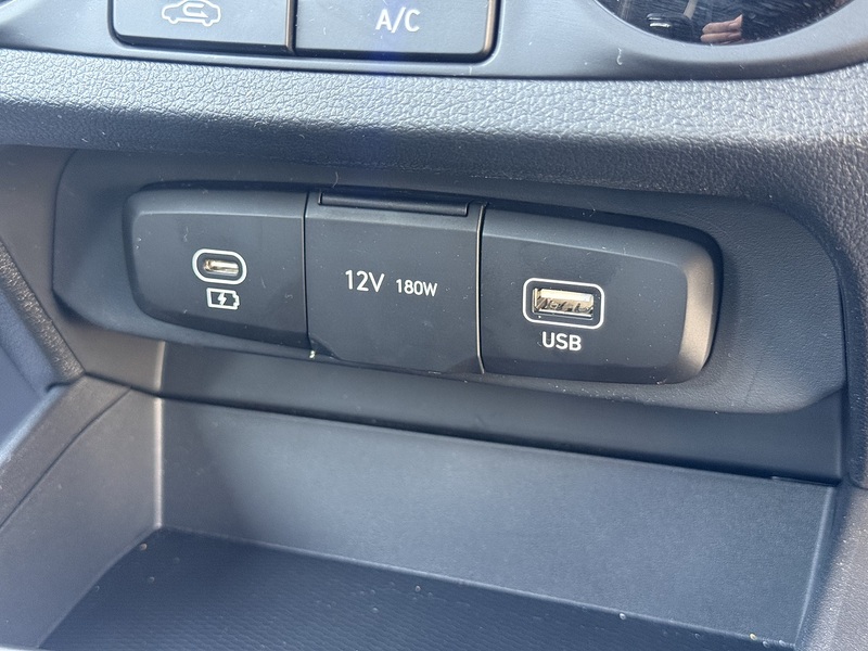 Hyundai i10 Advance - U2384