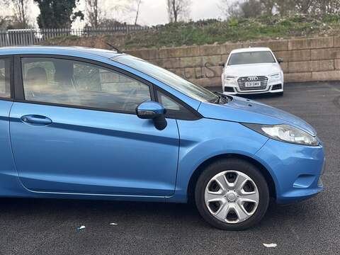 Ford Fiesta 1.25 Style + Hatchback 3dr Petrol Manual (133 g/km, 81 bhp) - U2385