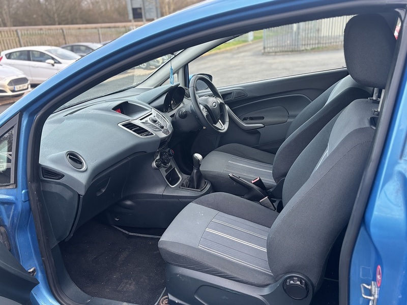 Ford Fiesta 1.25 Style + Hatchback 3dr Petrol Manual (133 g/km, 81 bhp) - U2385
