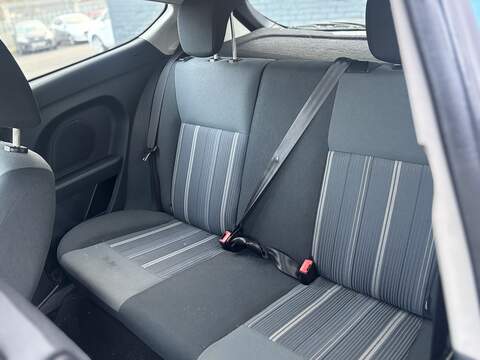 Ford Fiesta 1.25 Style + Hatchback 3dr Petrol Manual (133 g/km, 81 bhp) - U2385