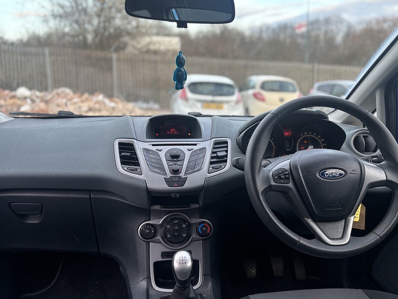 Ford Fiesta 1.25 Style + Hatchback 3dr Petrol Manual (133 g/km, 81 bhp) - U2385