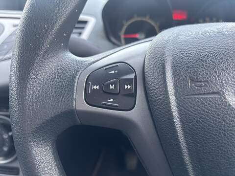 Ford Fiesta 1.25 Style + Hatchback 3dr Petrol Manual (133 g/km, 81 bhp) - U2385