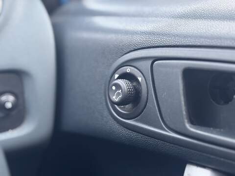 Ford Fiesta 1.25 Style + Hatchback 3dr Petrol Manual (133 g/km, 81 bhp) - U2385