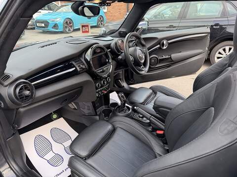 MINI Hatch 2.0 John Cooper Works Hatchback 3dr Petrol Steptronic Euro 6 (s/s) (231 ps) - U2386