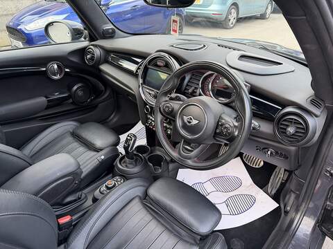 MINI Hatch 2.0 John Cooper Works Hatchback 3dr Petrol Steptronic Euro 6 (s/s) (231 ps) - U2386